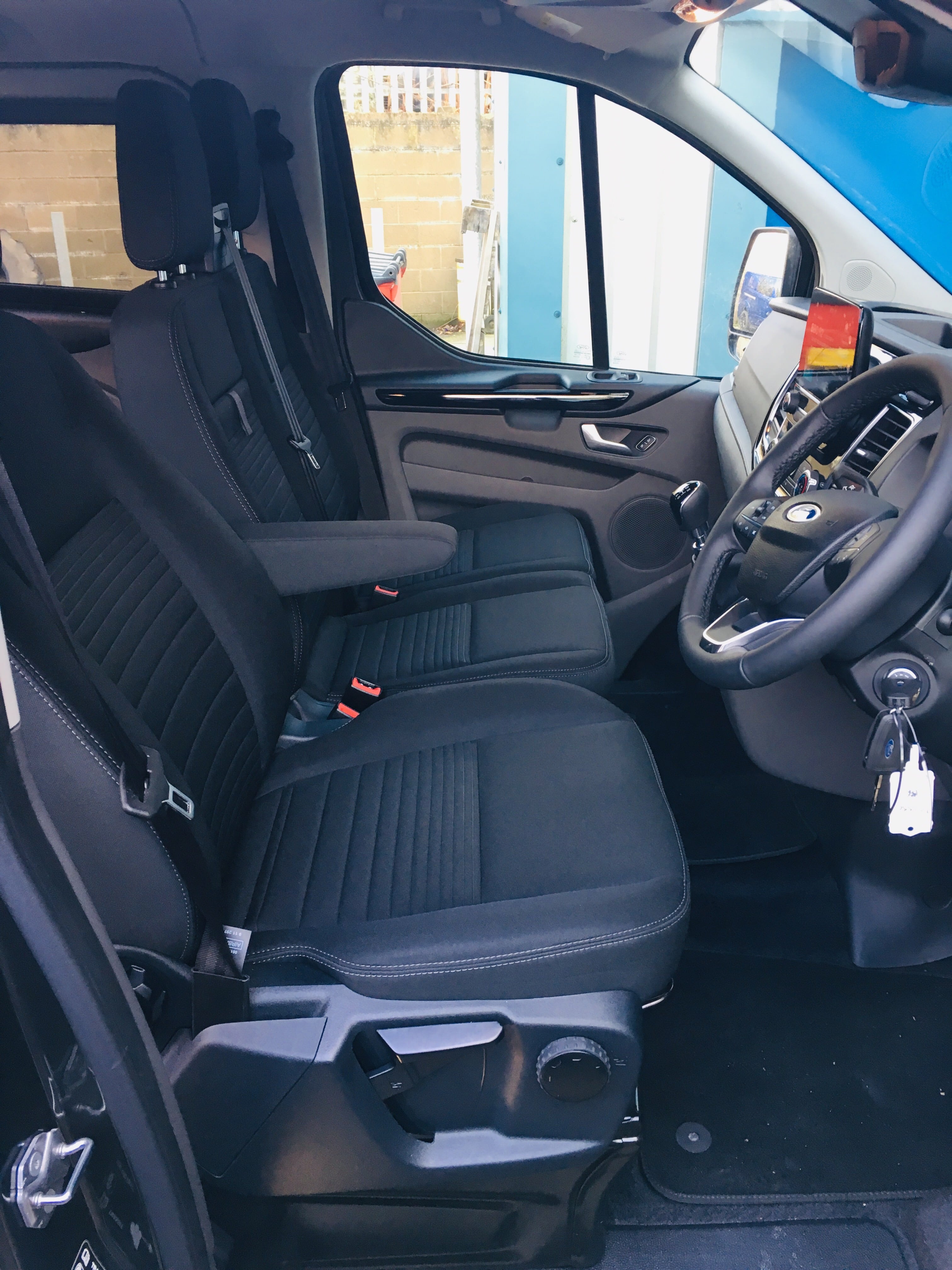 Ford Transit Custom 320 L1 130ps DCIV Q Sport - Drivers View - Quadrant Vehicles