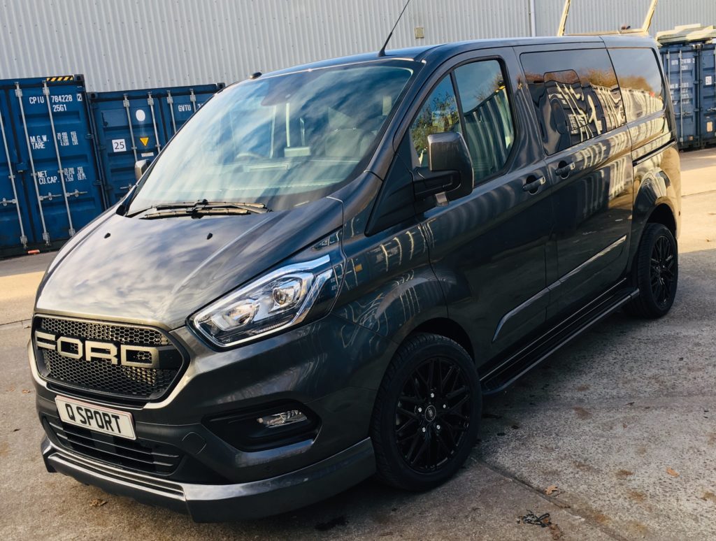 Ford Transit Custom 320 L1 130ps DCIV Q Sport - Front Left - Quadrant Vehicles