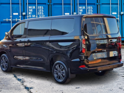 Ford Transit Custom Limited 2024 Black - Quadrant Vehicles
