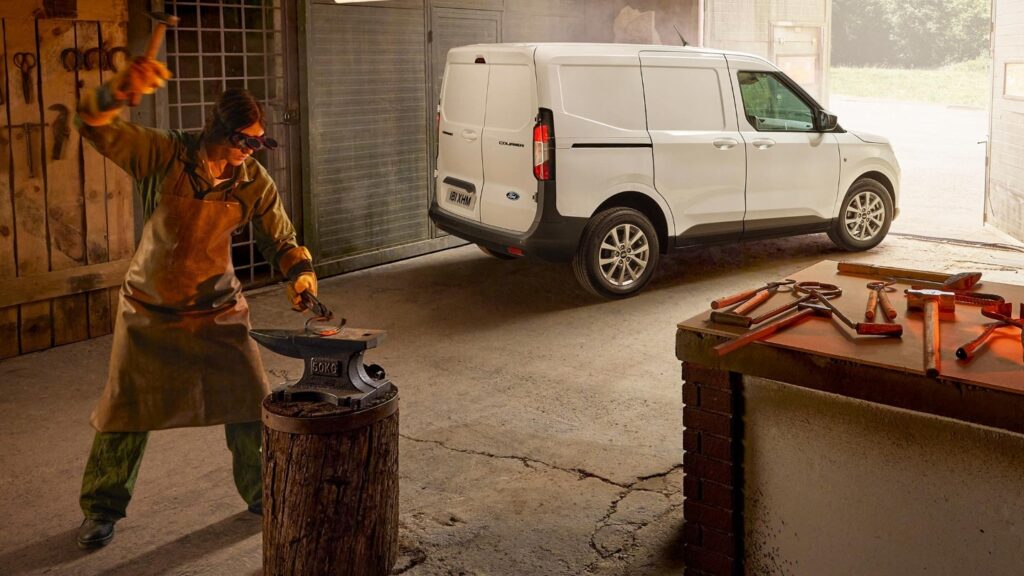 ford-transit-eu-Courier