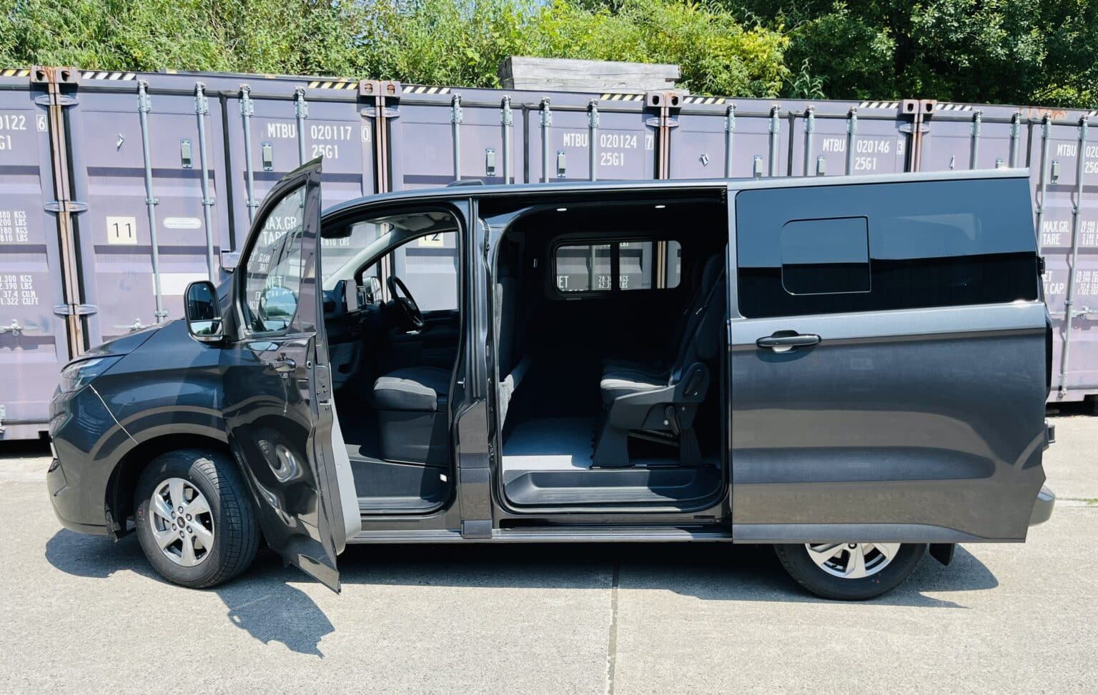 Ford Transit Custom Double Cab