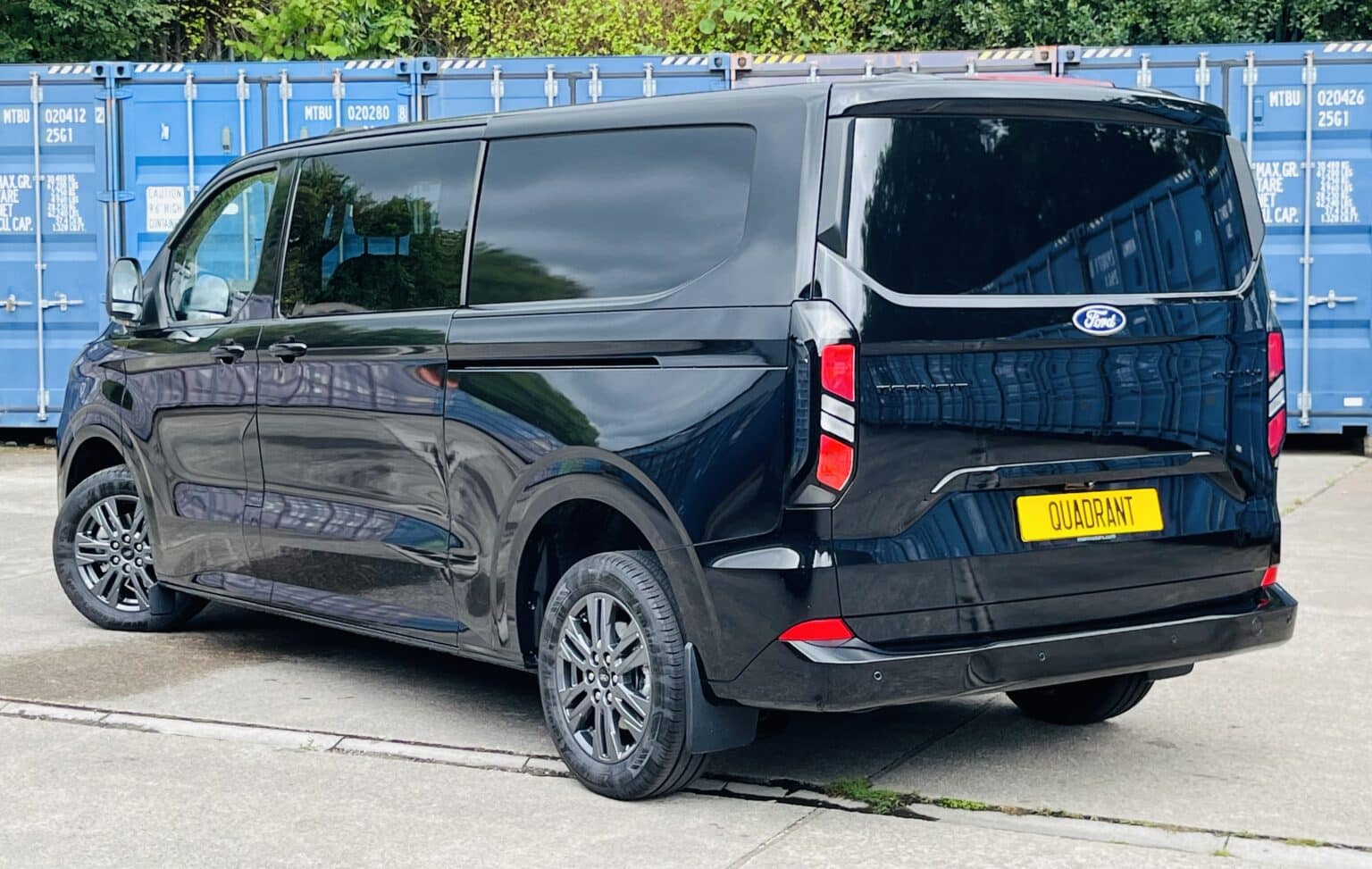 Ford Transit Custom Crew Cab by Quadrant Vehicles