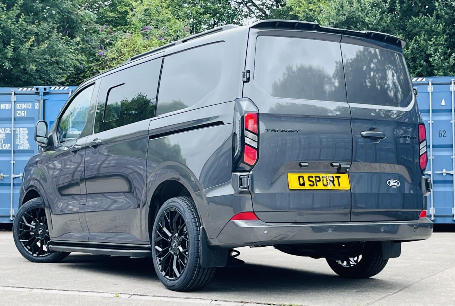 New Ford Transit Custom Double Cab Q Sport Van by Quadrant Vehicles