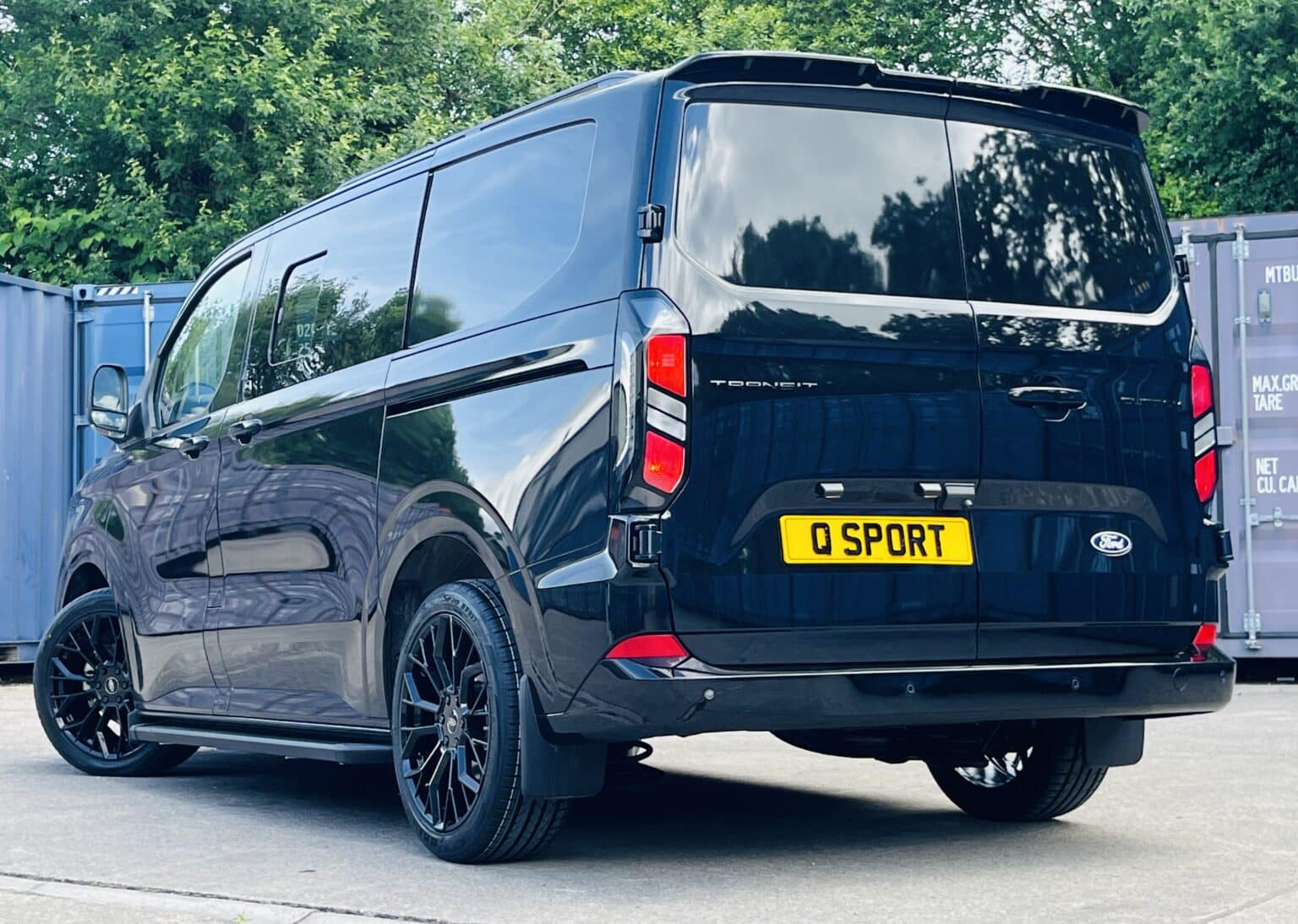 New Ford Transit Custom Double Cab Q Sport Van by Quadrant Vehicles