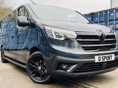 New-Renault-Trafic-Lwb-6-Seat-Crew-Cab-150ps-Q-Sport-1