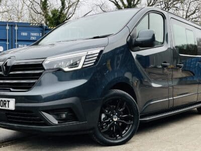 Renault Trafic Lwb 6 Seat Crew Cab 170ps Auto Q Sport - Vehicle Back - by Quadrant Vehicles