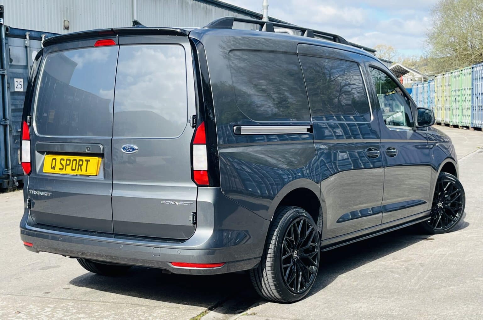 New Ford Connect LWB Auto Q Sport