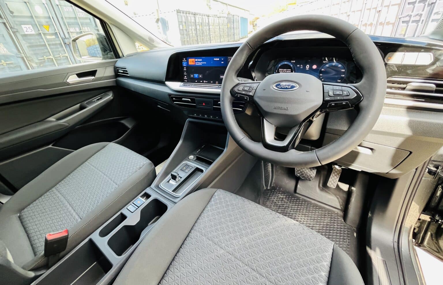 New Ford Connect LWB Auto Q Sport