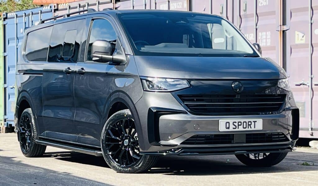 New VW Transporter T7 Lwb 70ps Auto Kombi Q Sport Metallic Graphite Dust