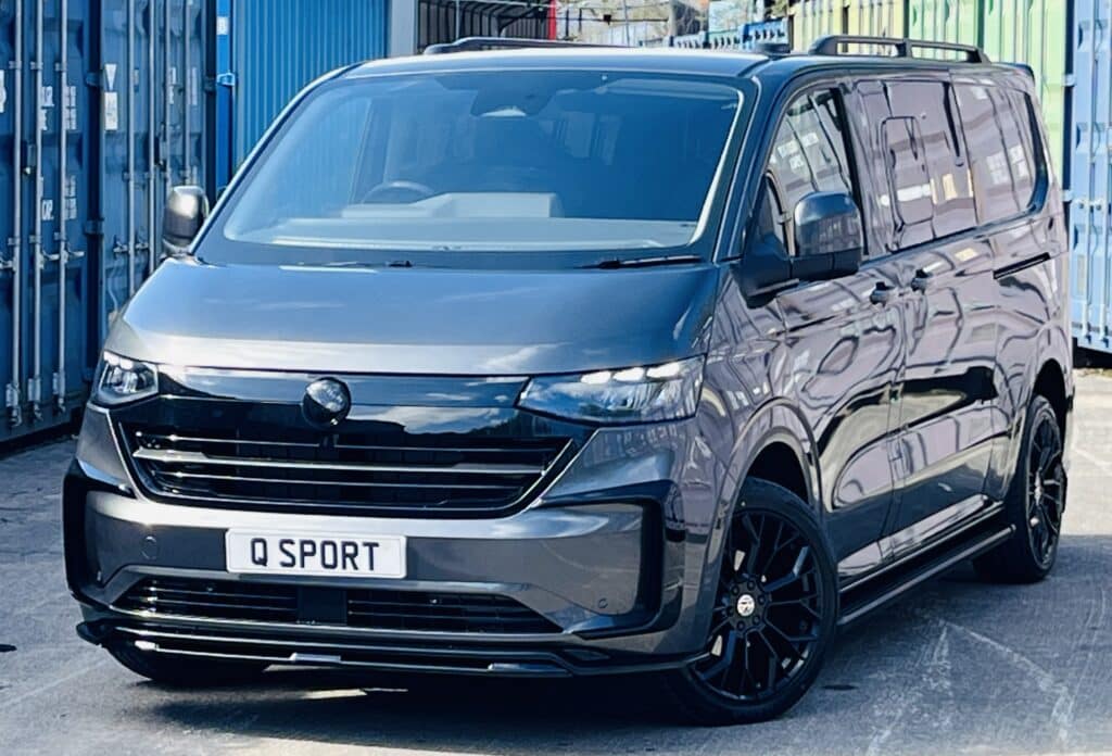New VW Transporter T7 Lwb 70ps Auto Kombi Q Sport Metallic Graphite Dust