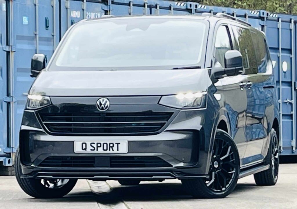 New VW Transporter T7 Lwb 170ps Auto Kombi Q Sport Metallic Graphite Dust – 11 New VW Transporter T7 Lwb 170ps Auto Kombi Q Sport Metallic Graphite Dust