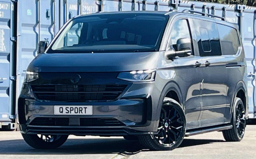 New VW Transporter T7 Lwb 170ps Auto Kombi Q Sport Metallic Graphite Dust – 4 New VW Transporter T7 Lwb 170ps Auto Kombi Q Sport Metallic Graphite Dust